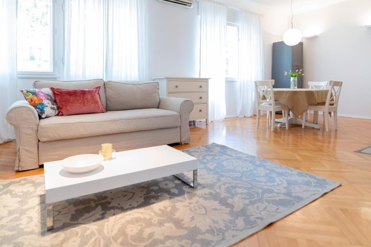 Franco'S Spacious Residence - Great Location Сплит Екстериор снимка
